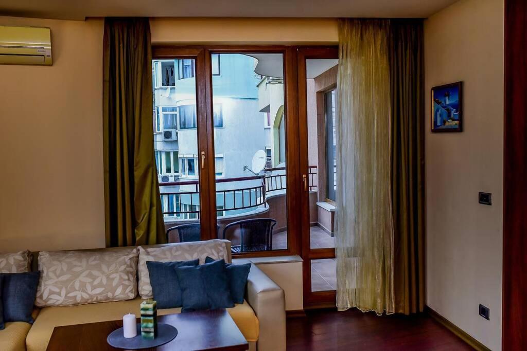 וארנה Sea View Apartment Next To Sea Garden And Beach מראה חיצוני תמונה